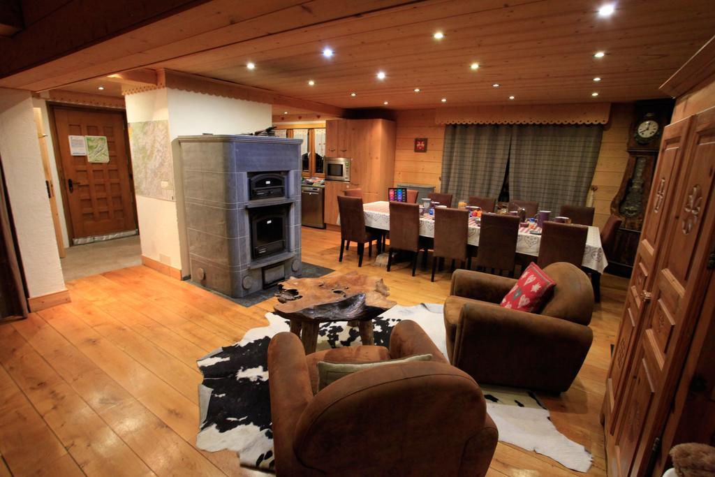 Chalet La Taniere De Groumff Chamonix Phòng bức ảnh